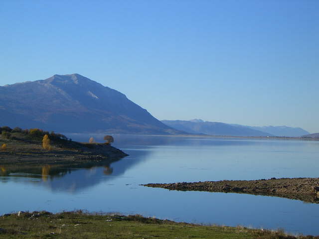 Bu�ko jezero
